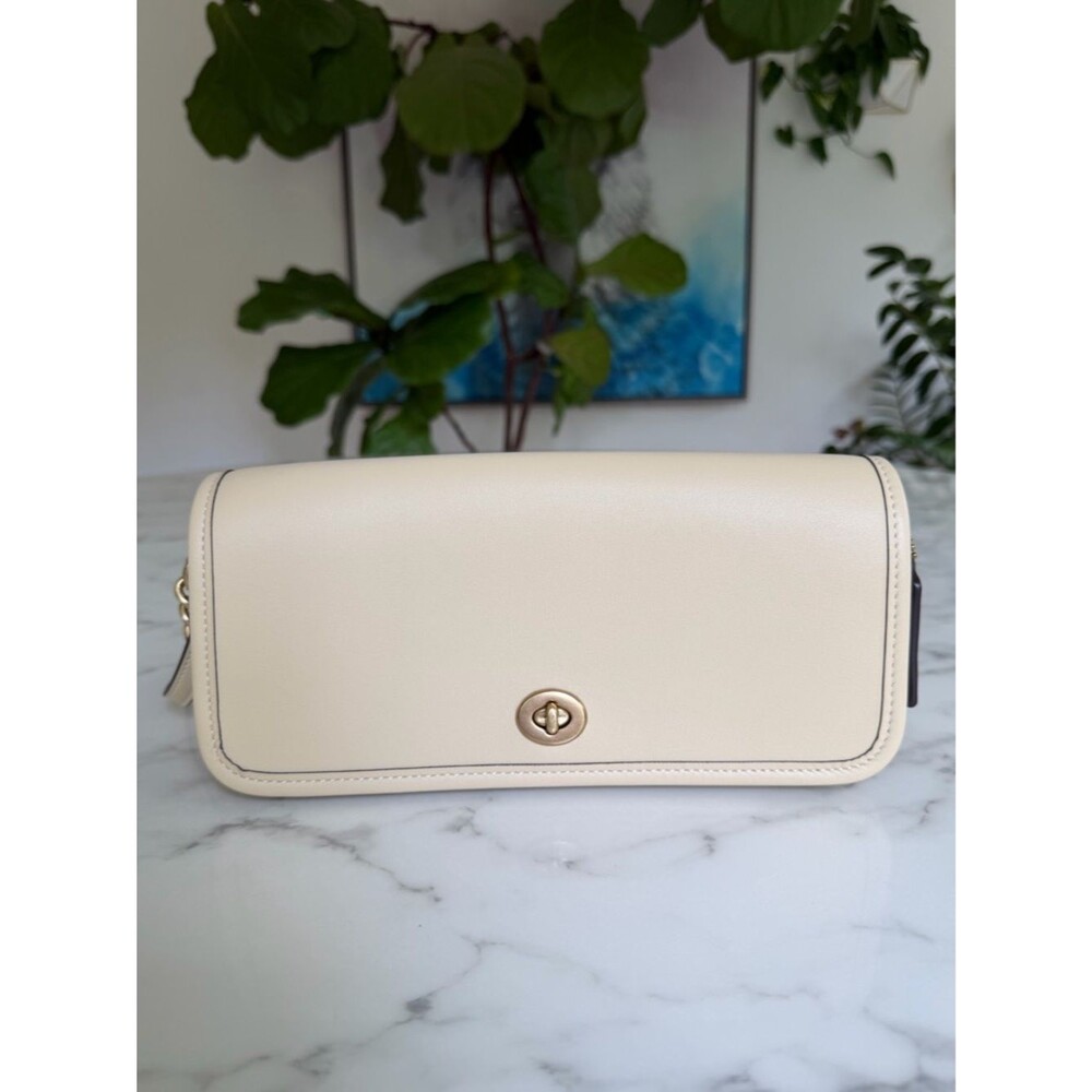 NWOT Coach DINKY Bag Glovetanned Leather CW641 Brass Moonlight Cream Ivory - Picture 2 of 15